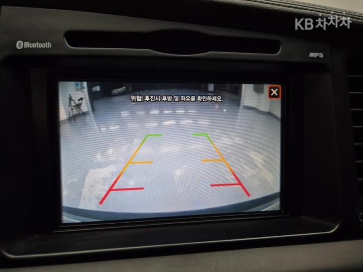 Kia K5 Hybrid Luxury 10