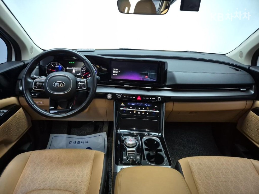 2021 - kia carnival