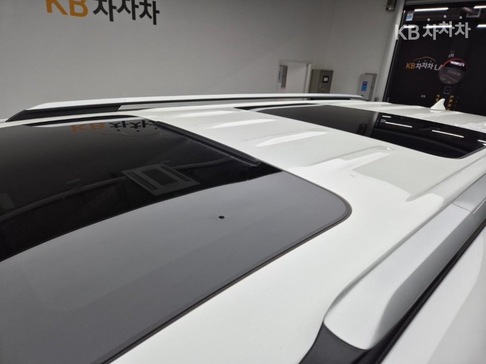 2021 - kia carnival
