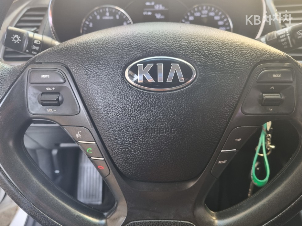 2014 - kia k3