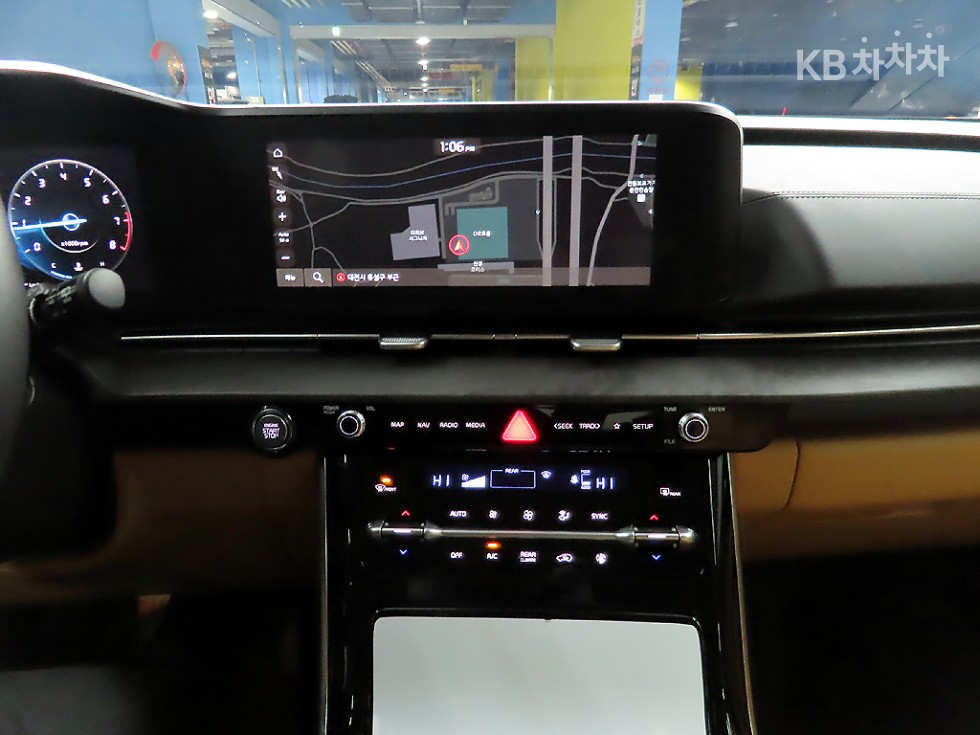 2023 - kia carnival