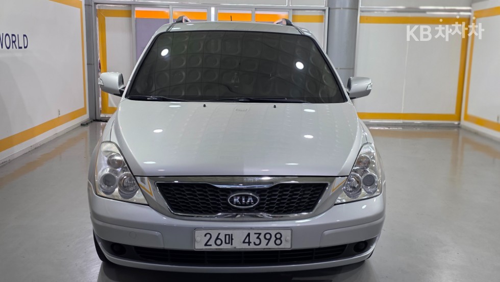 2011 kia carnival