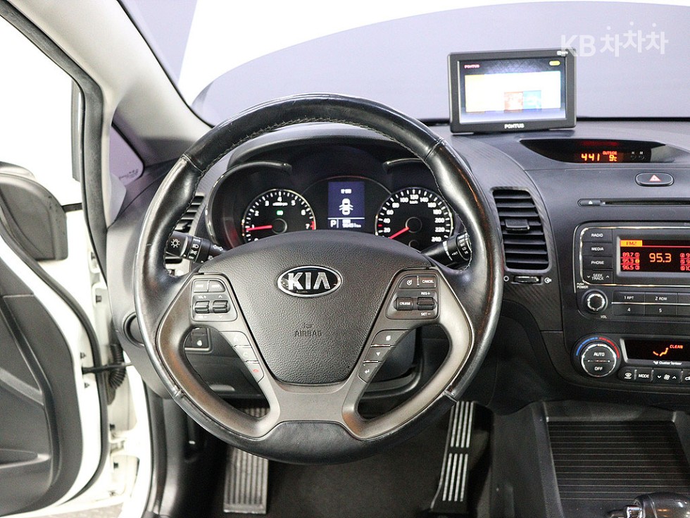 2014 - kia k3
