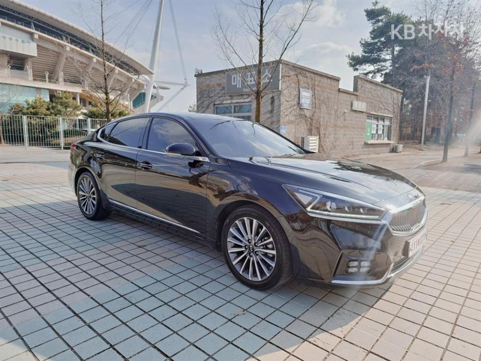 2017 - kia k7