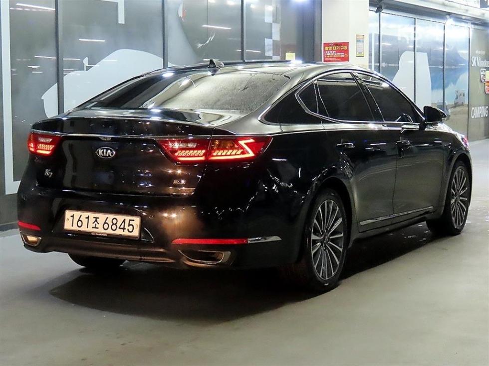 2017 - kia k7