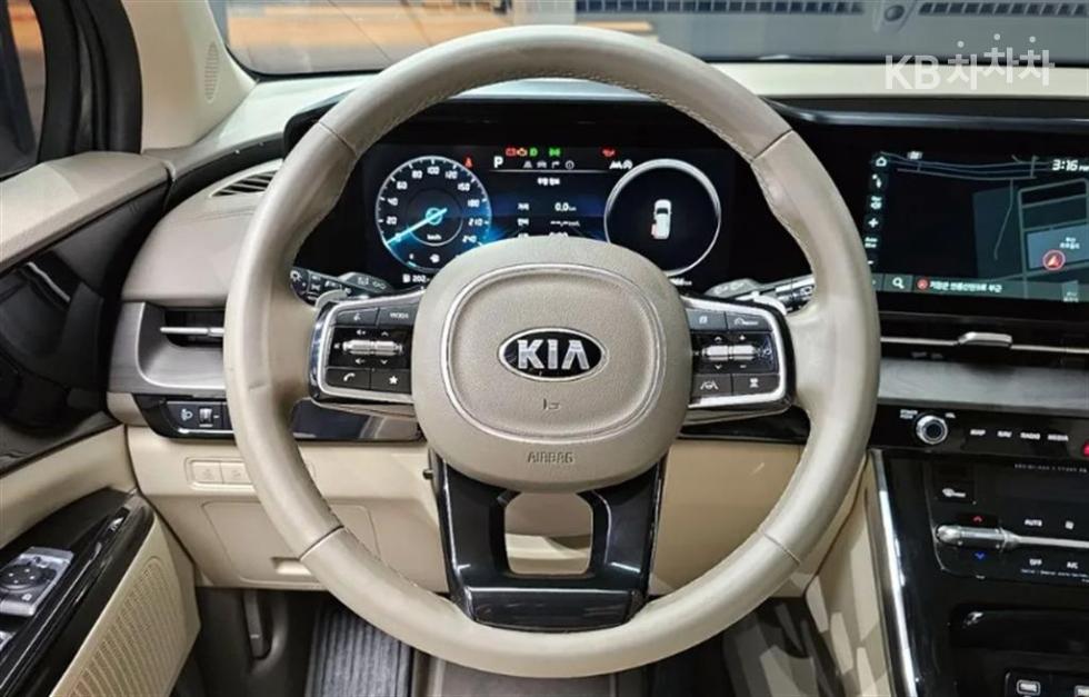 2021 - kia carnival