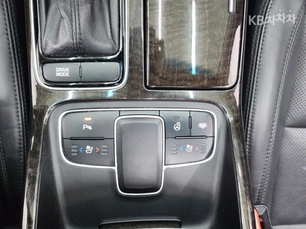 2014 - kia k7