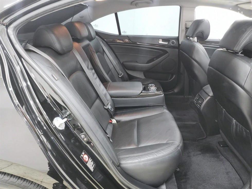 2014 - kia k7