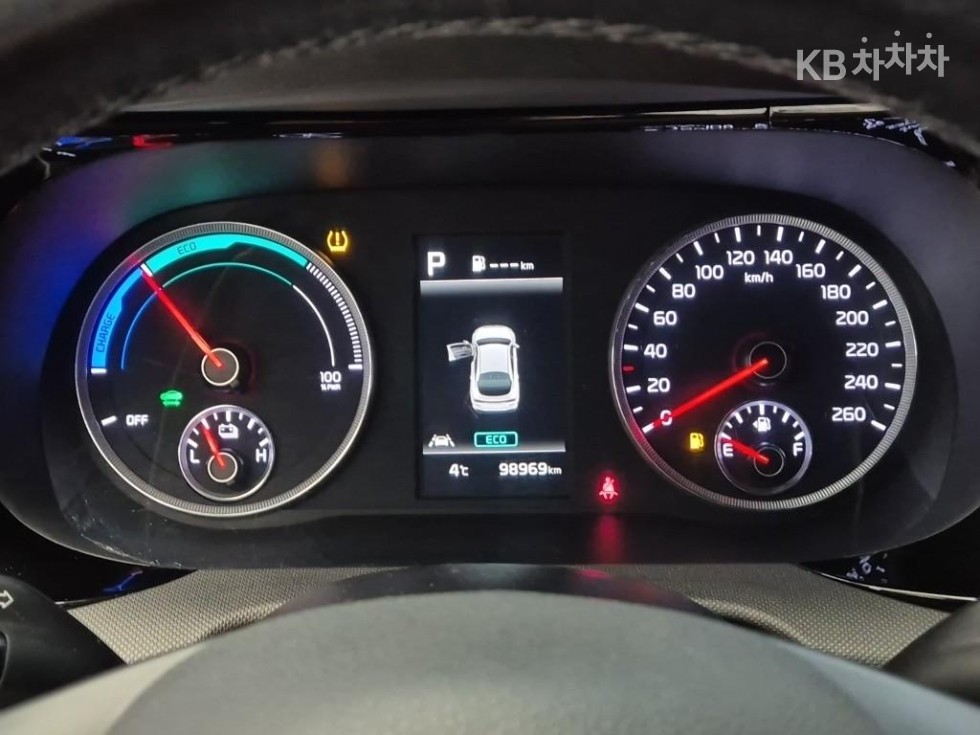 2023 - kia k5