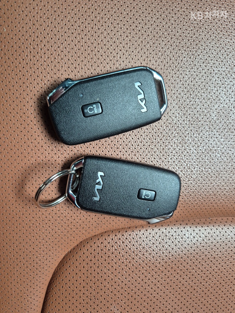 2022 - kia sportage