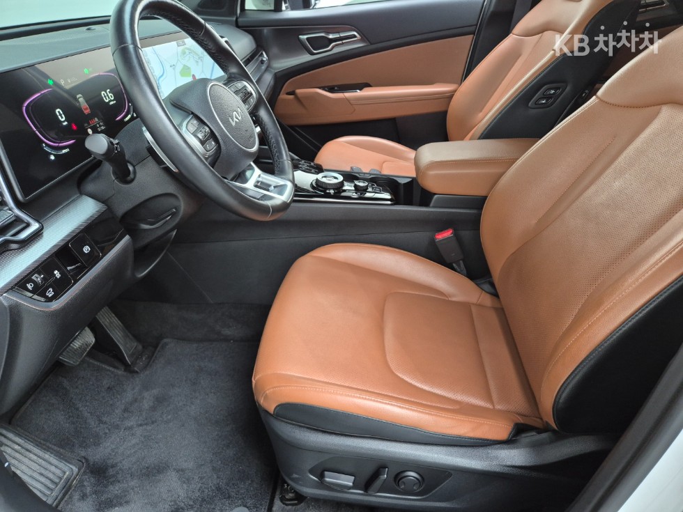 2022 - kia sportage