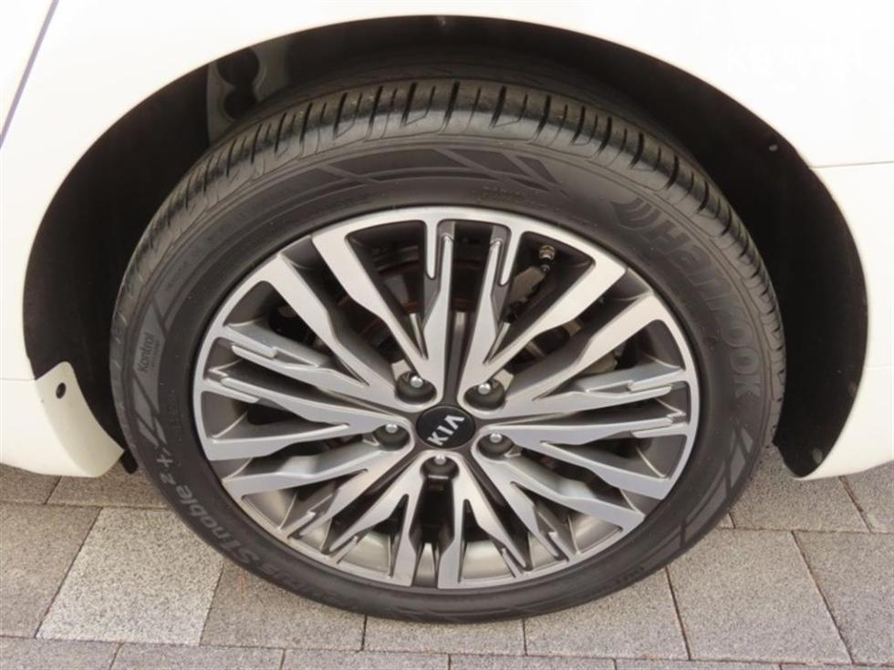 2021 - kia k7
