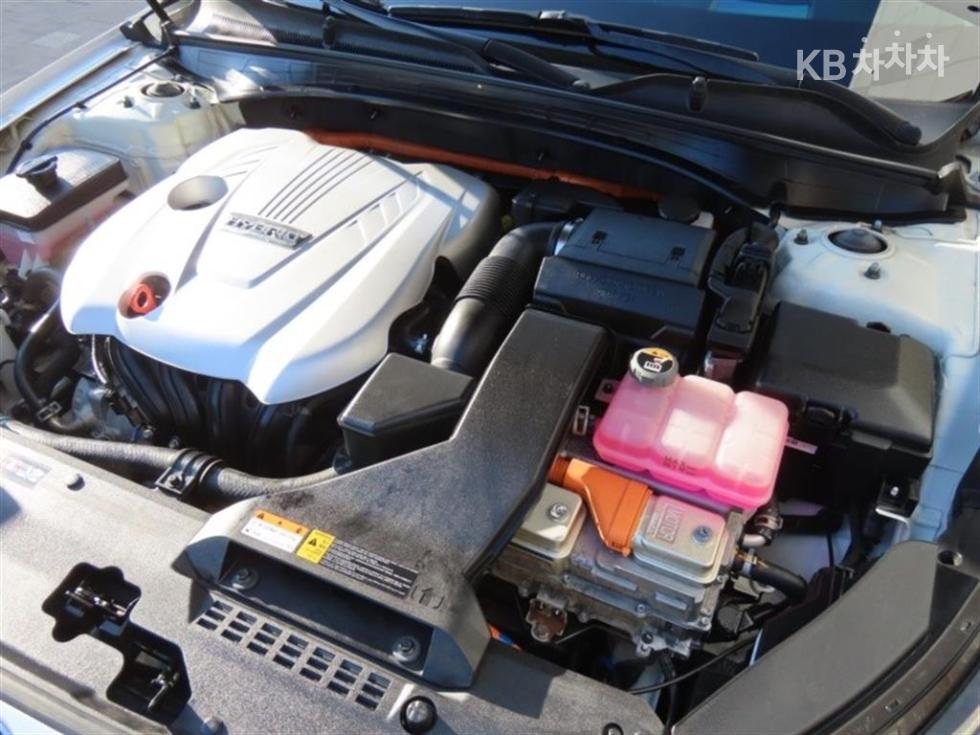 2021 - kia k7