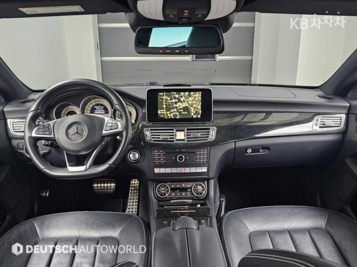 Mercedes-Benz CLS-Class W218 CLS400 W218 8