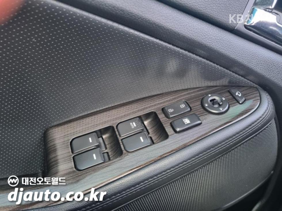 2012 - kia k5