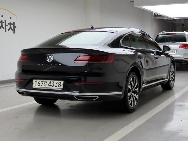 Volkswagen Arteon 2.0 TDI Elegance Prestige 5
