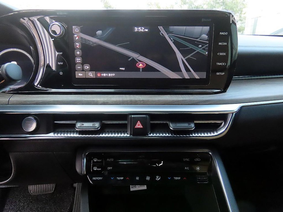 2023 - kia k5