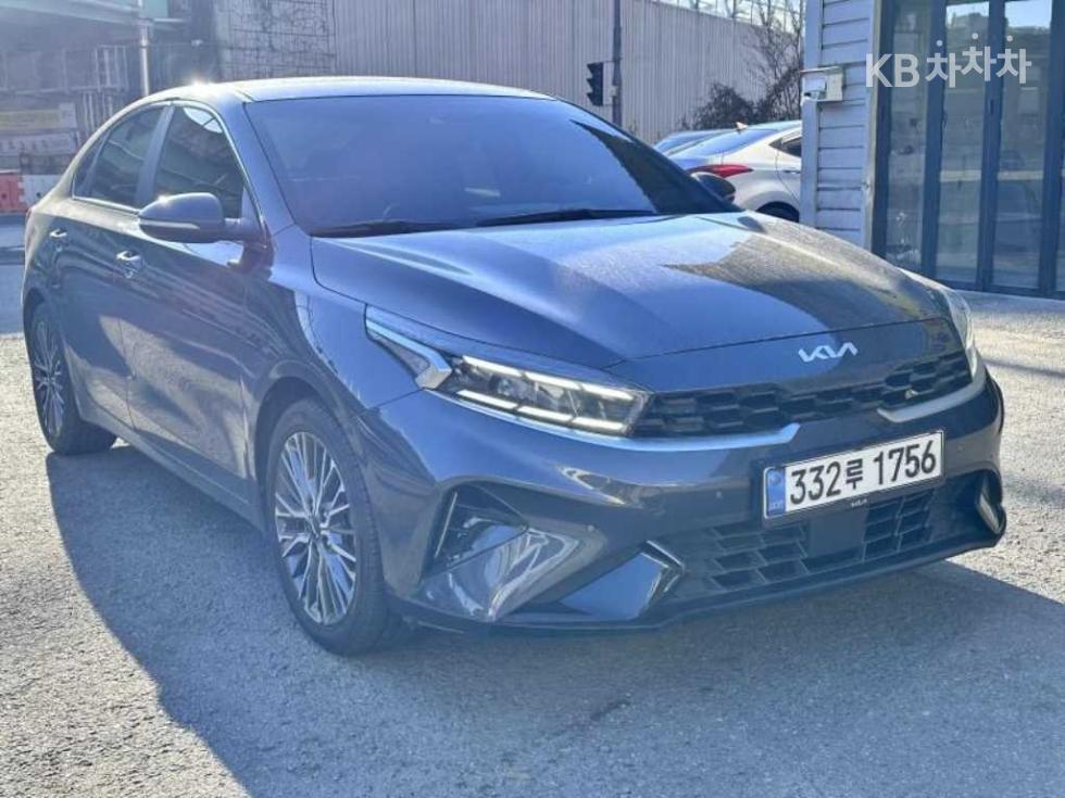 2022 - kia k3