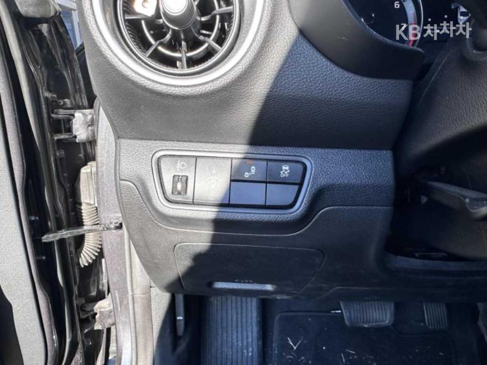 2022 - kia k3