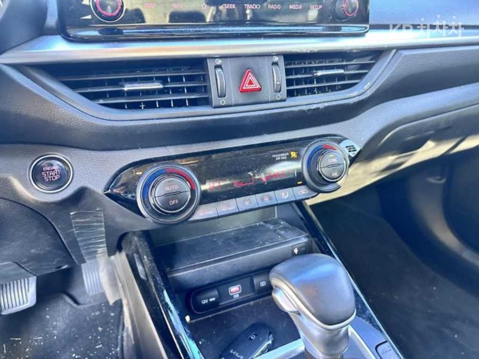 2022 - kia k3