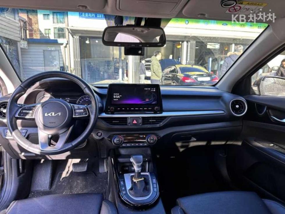 2022 - kia k3