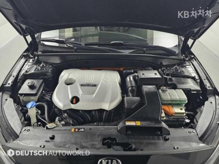 Kia K7 Premier Hybrid 2.4 HEV Signature 7