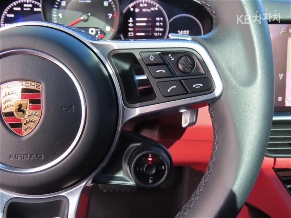 Porsche Cayenne — miniaturë 11