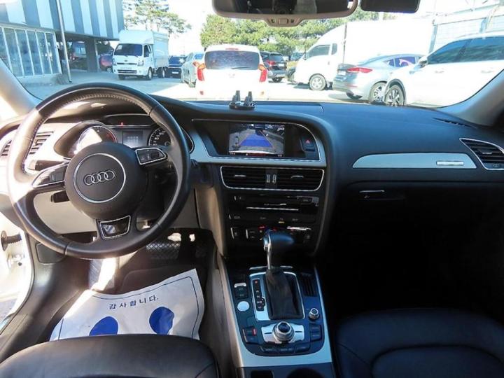 Audi A4 NEW 35 TDI Quattro Dynamic B8 8