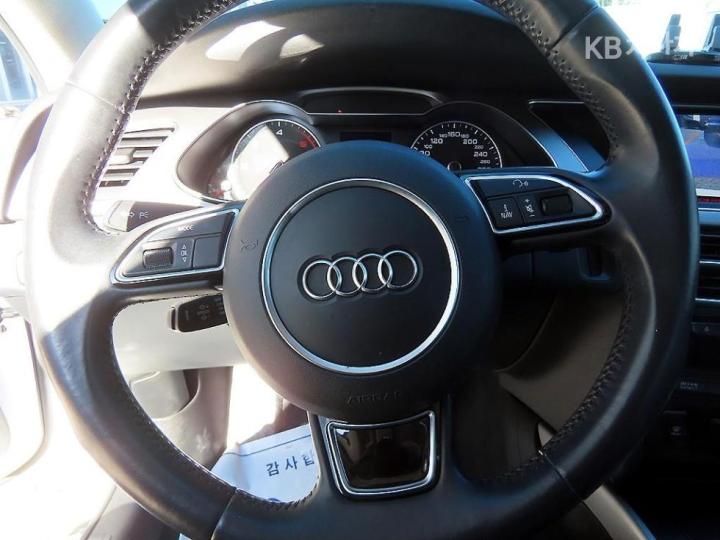 Audi A4 NEW 35 TDI Quattro Dynamic B8 9