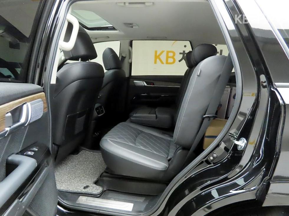 2022 - kia mohave