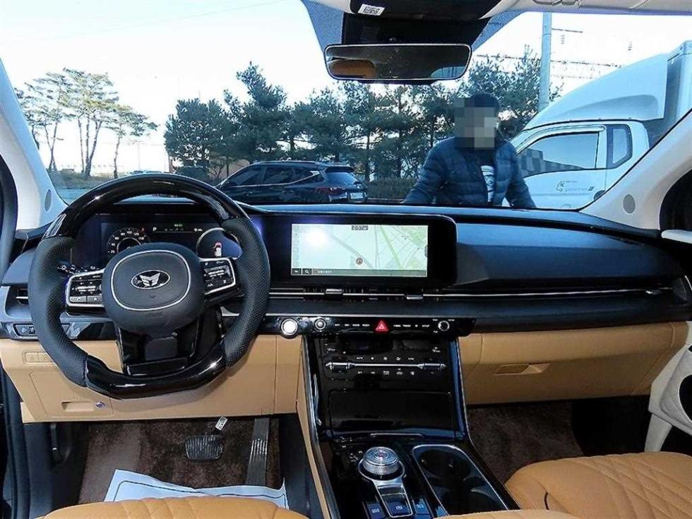 2021 - kia carnival