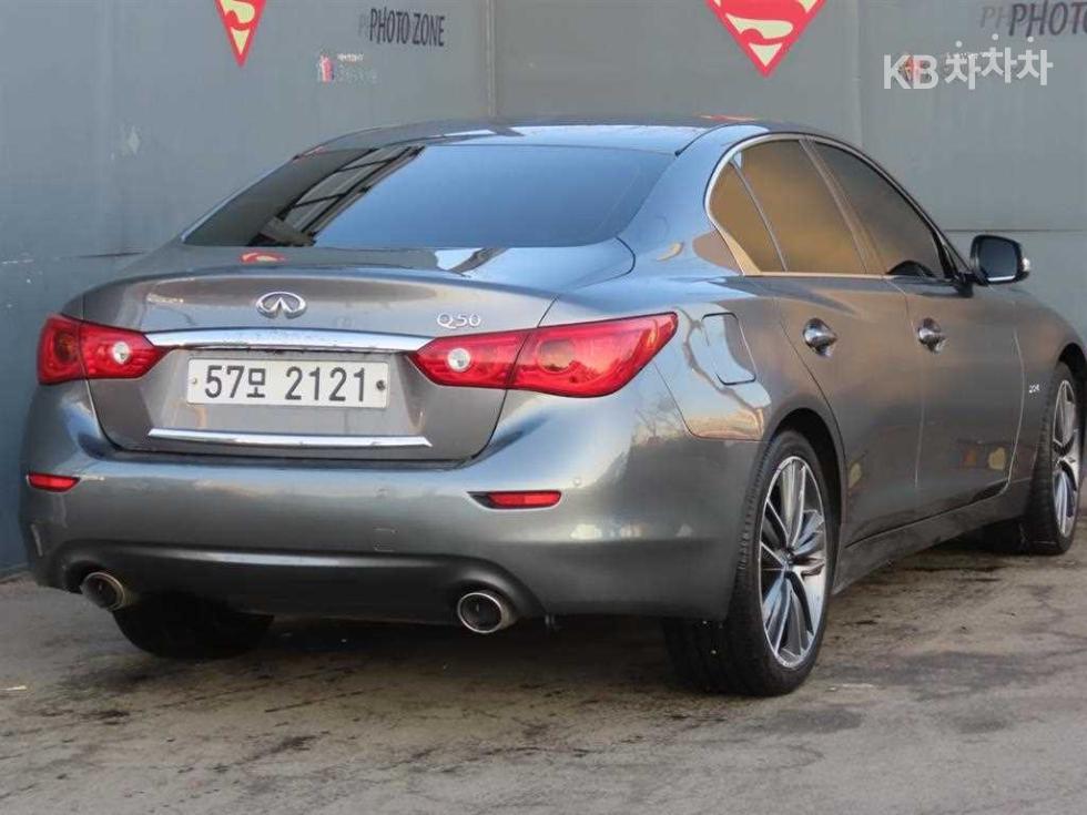 2014 - infiniti q50