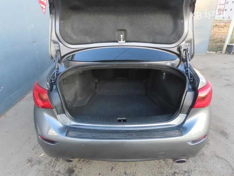 2014 - infiniti q50