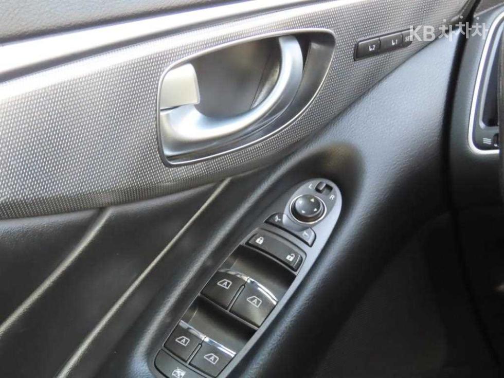 2014 - infiniti q50