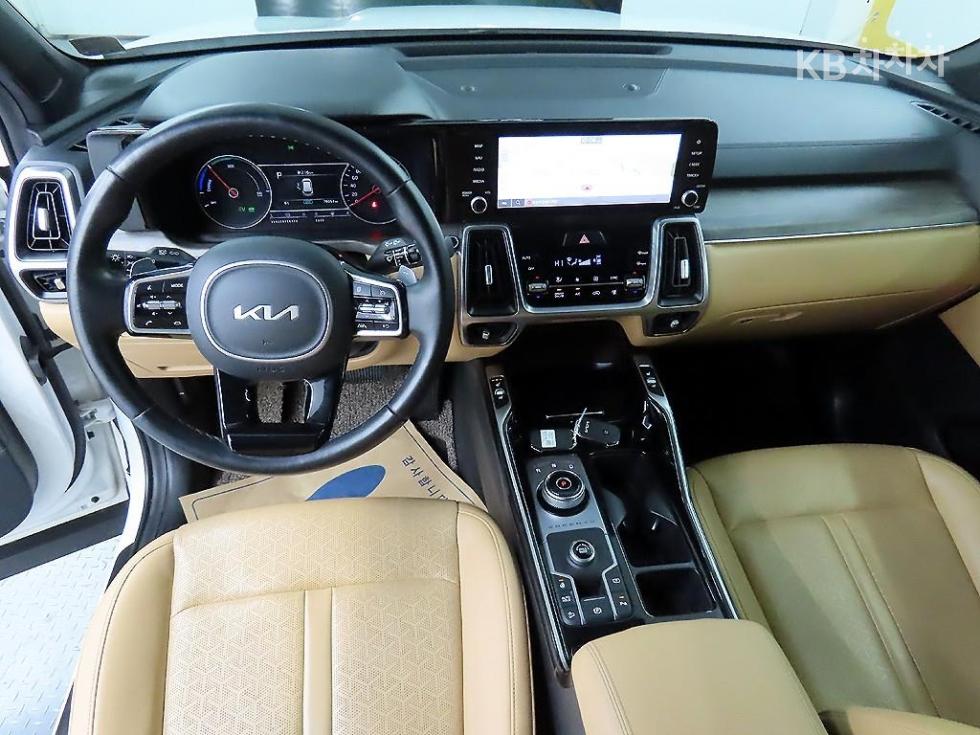 2022 - kia sorento