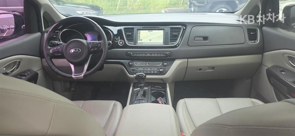 2016 - kia carnival