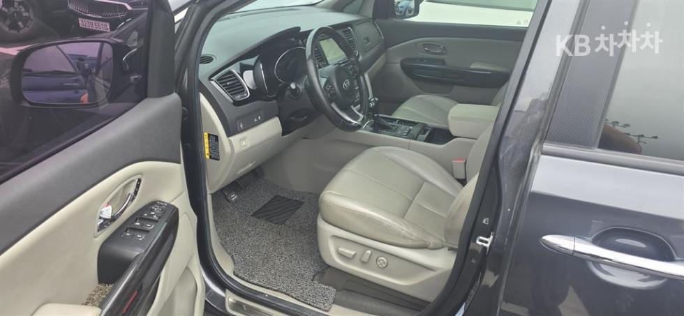 2016 - kia carnival