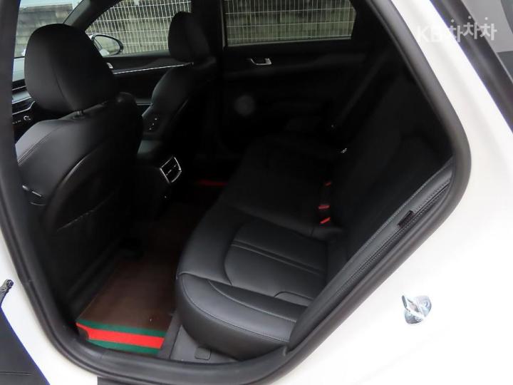 Kia K5 1.6 Gasoline Turbo Prestige - фото 6