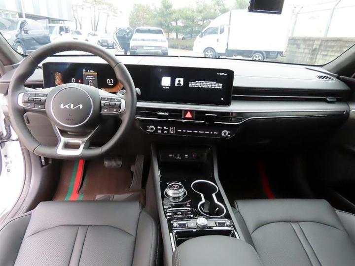 Kia K5 1.6 Gasoline Turbo Prestige - фото 7