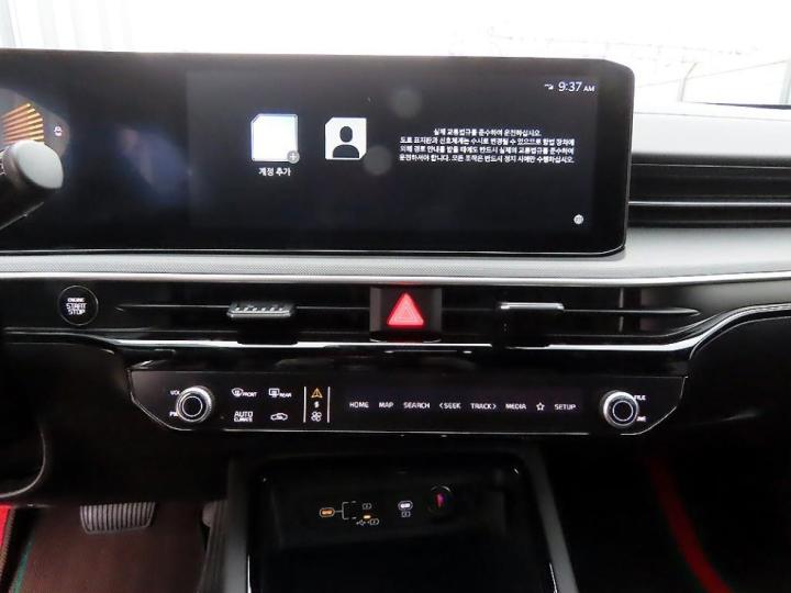 Kia K5 1.6 Gasoline Turbo Prestige - фото 13