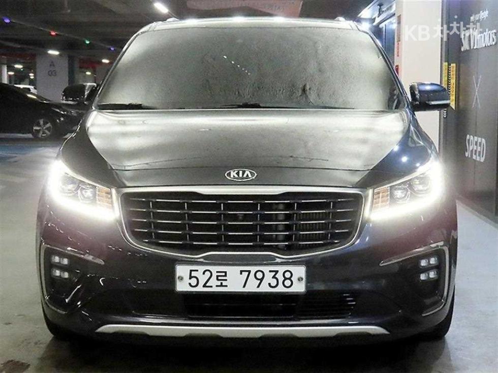 2019 - kia carnival