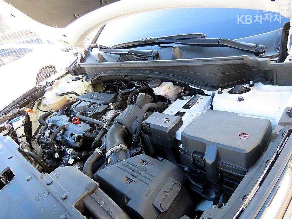 2022 - kia sportage