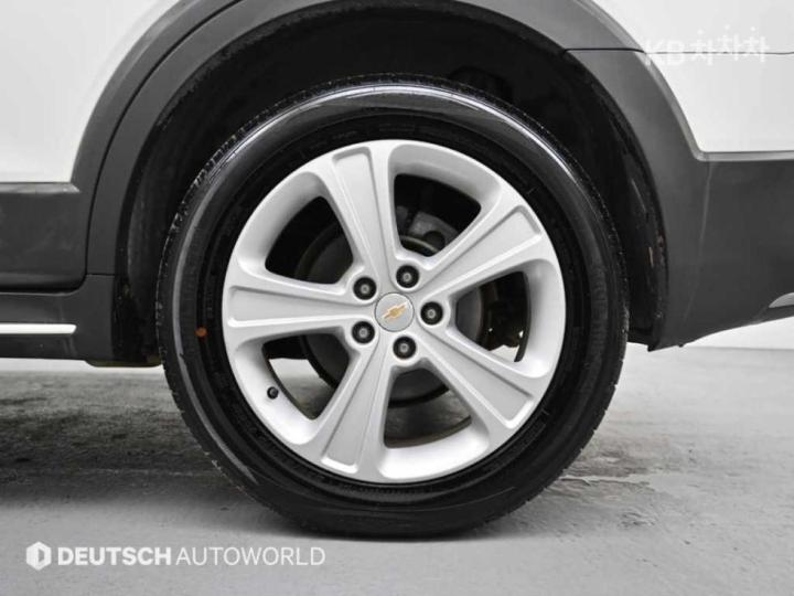 Chevrolet Captiva 4WD LT 6