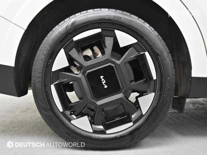 Kia Carnival Hybrid 1.6 HEV Noblesse 6