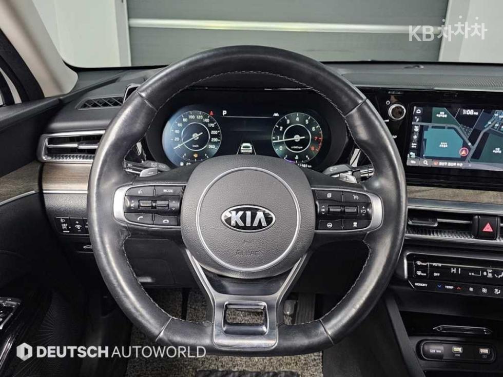 2020 - kia k5