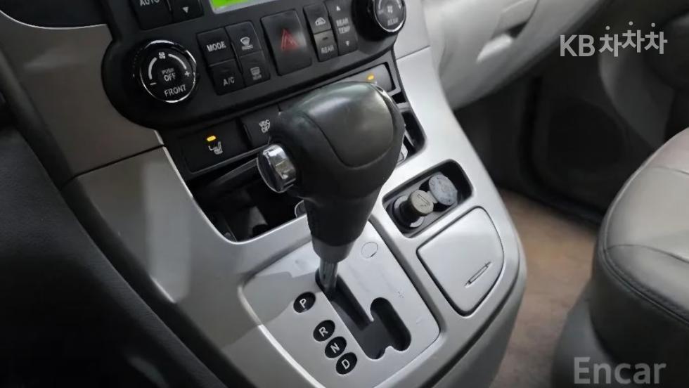 2013 - kia carnival