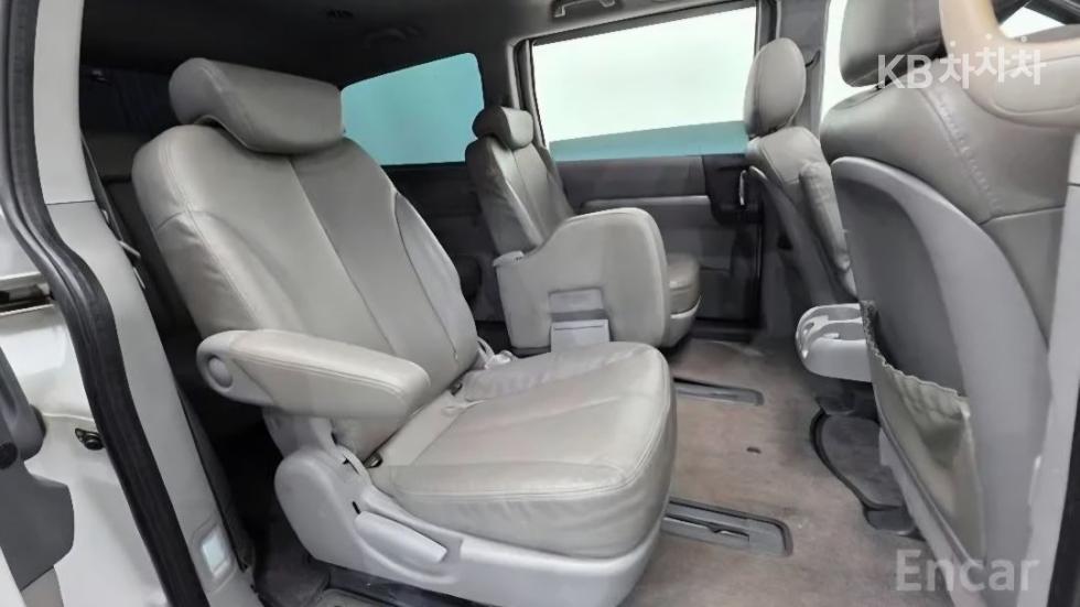 2013 - kia carnival