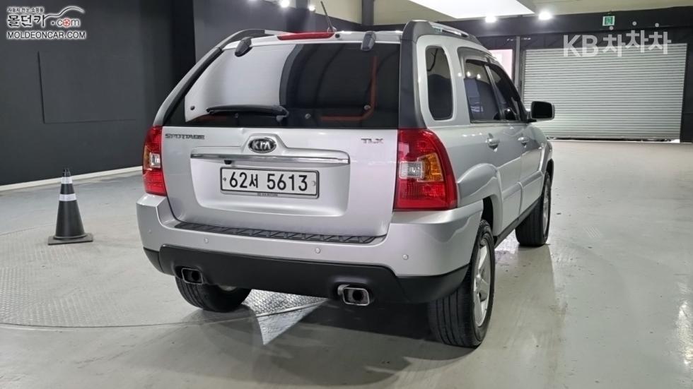 2010 - kia sportage