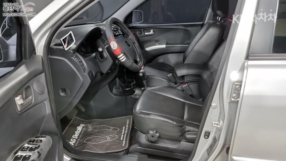 2010 - kia sportage