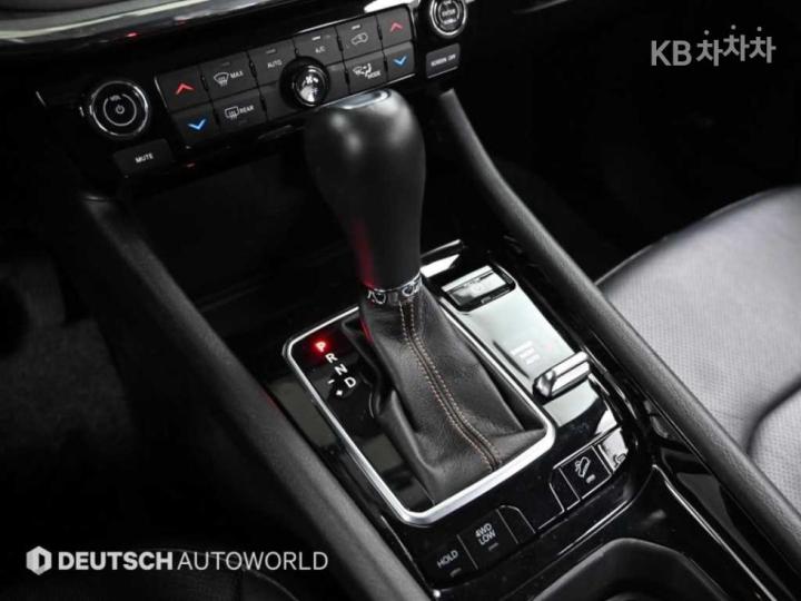 Jeep Compass 2.4 AWD Limited 10